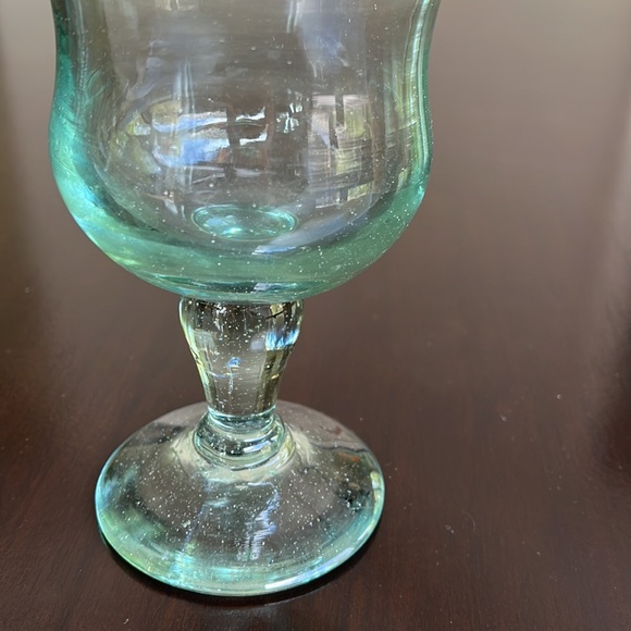 Two handblown drink glasses confetti trim - Picture 3 of 3